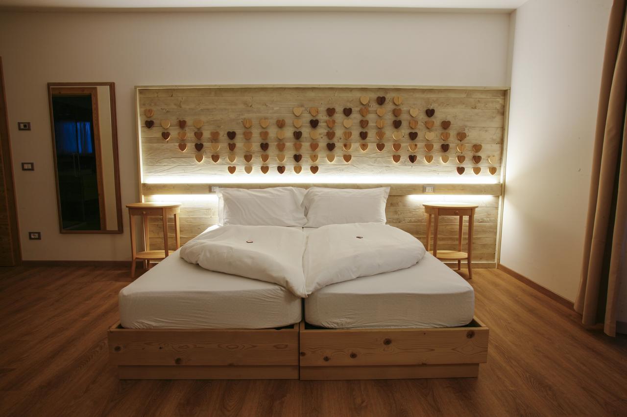Vignola  Garni & Wellness Anderle酒店 外观 照片