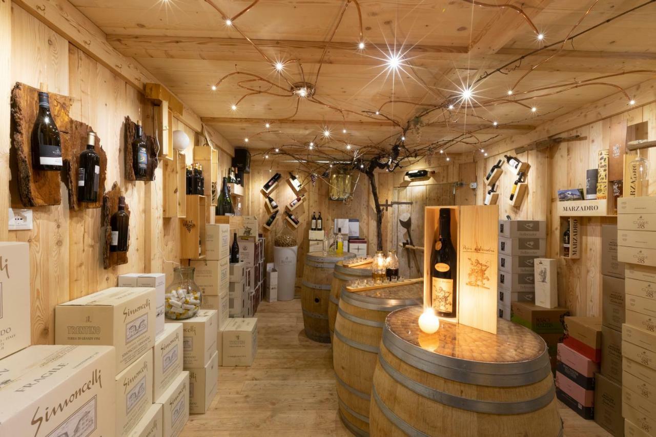 Vignola  Garni & Wellness Anderle酒店 外观 照片